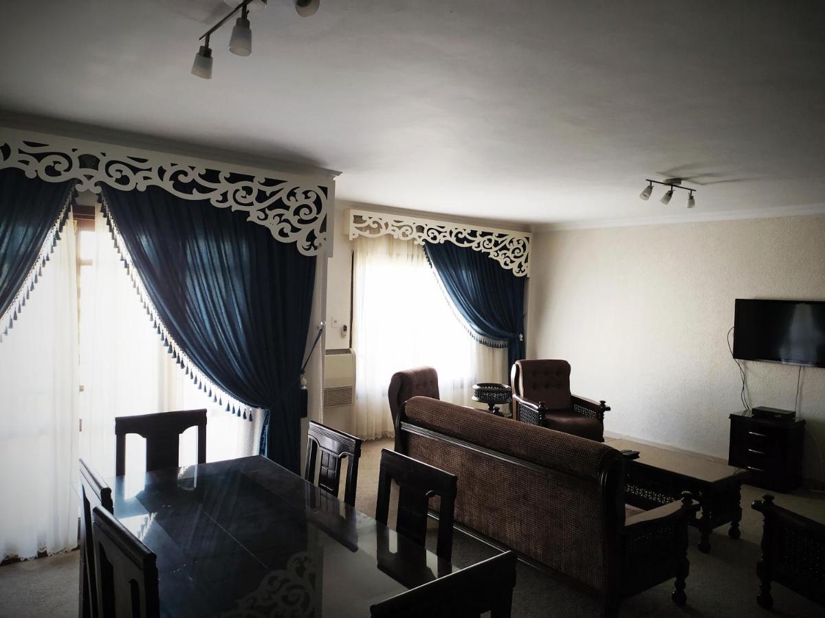 Apartment Cheerful Oasis: Fully Equipped In Rehab *