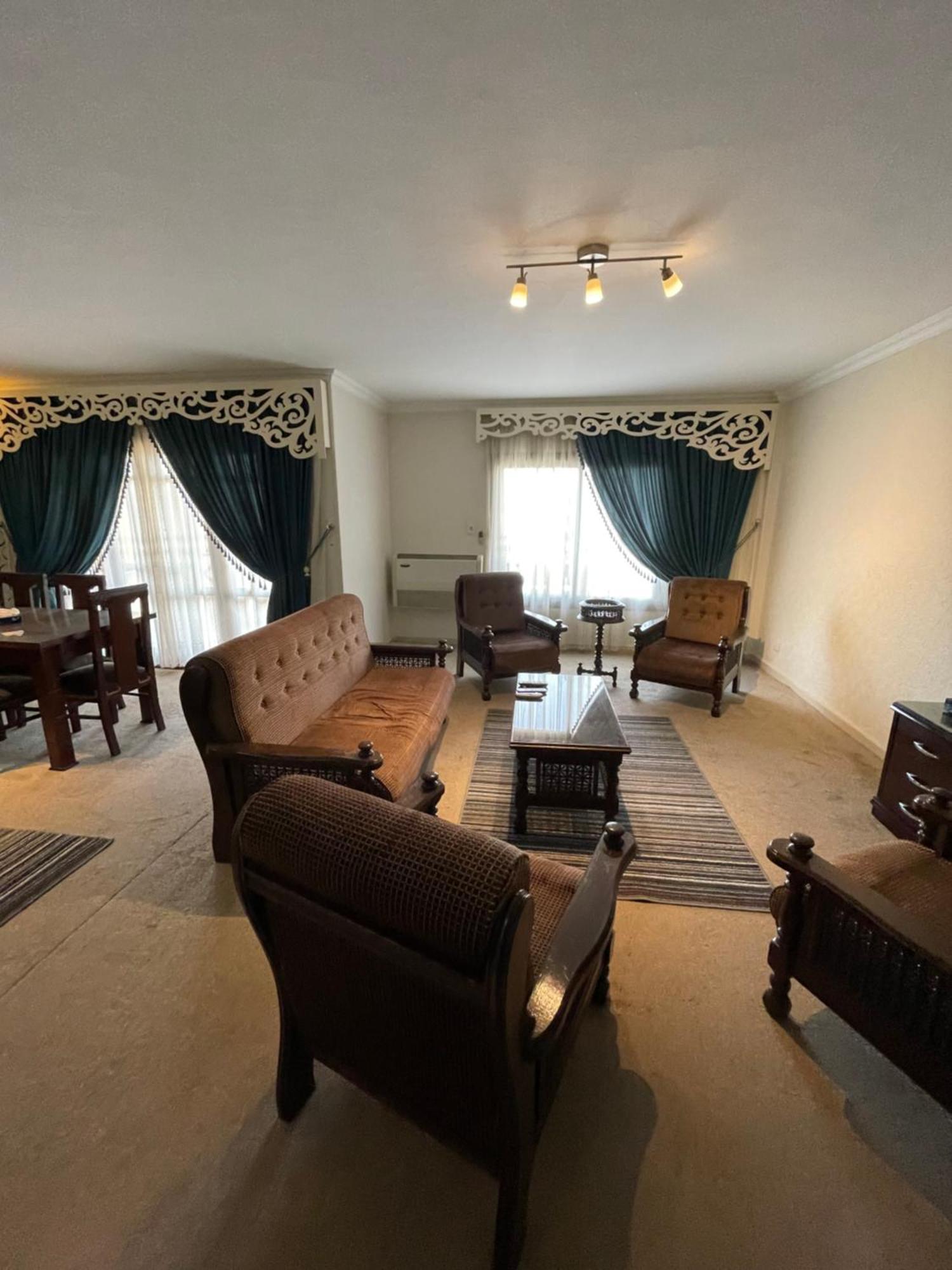 Cheerful Oasis: Fully Equipped In Rehab