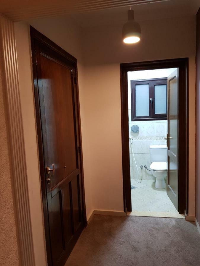 Cheerful Oasis: Fully Equipped In Rehab Cairo