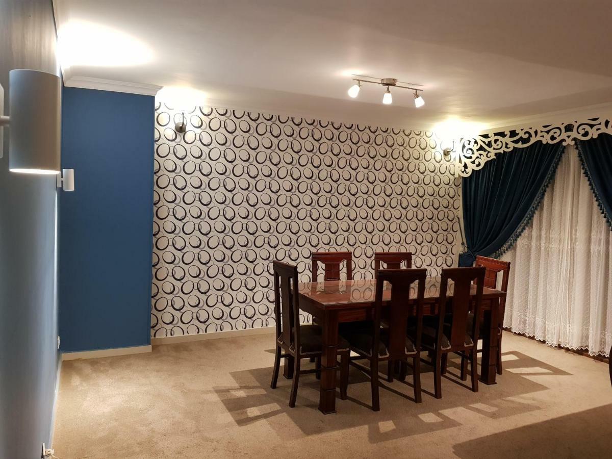 Cheerful Oasis: Fully Equipped In Rehab Apartment *