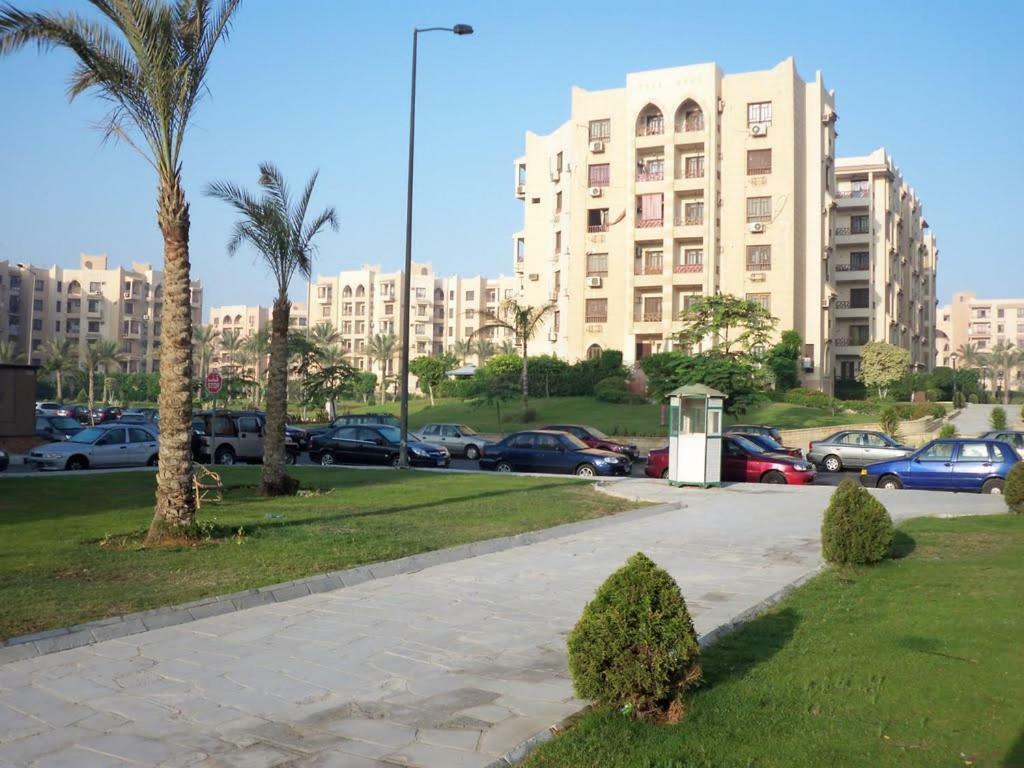 Apartment Cheerful Oasis: Fully Equipped In Rehab